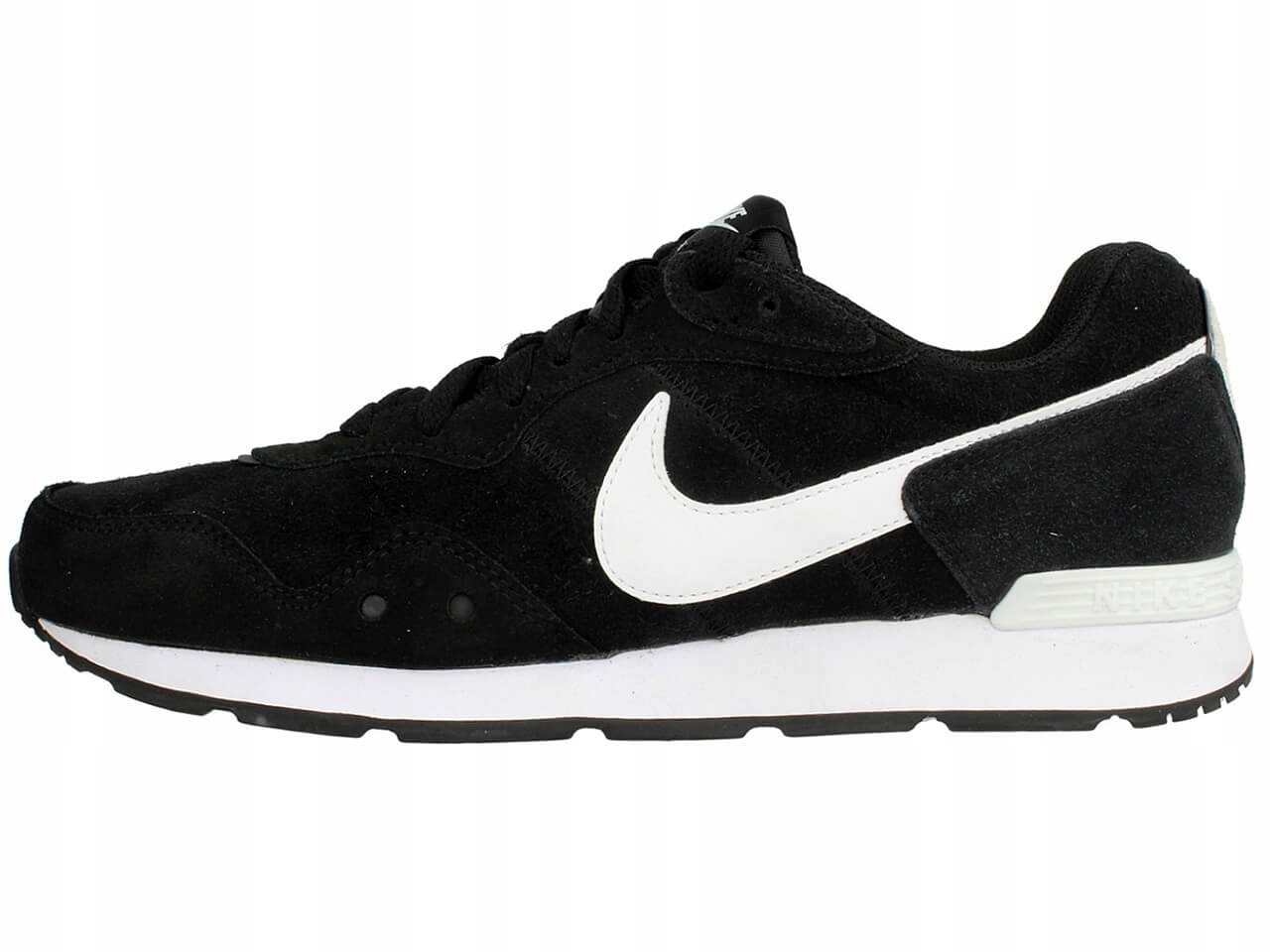 

Nike Venture Runner Suede CQ4557-001 # 42,5