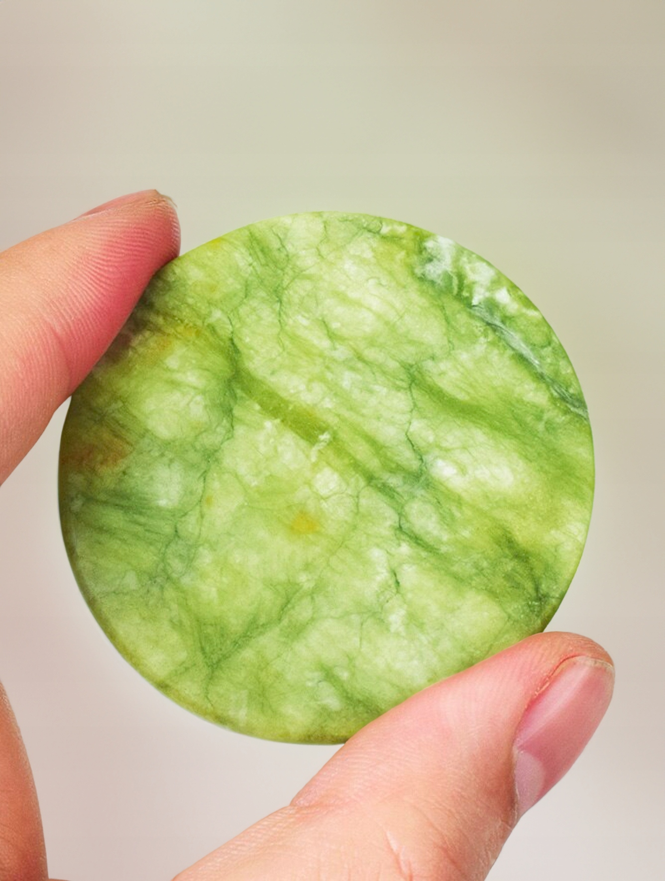 KAMIEŃ NEFRYTU PODSTAWKA PODKŁADKA NA KLEJ DO RZĘS Stan opakowania oryginalne