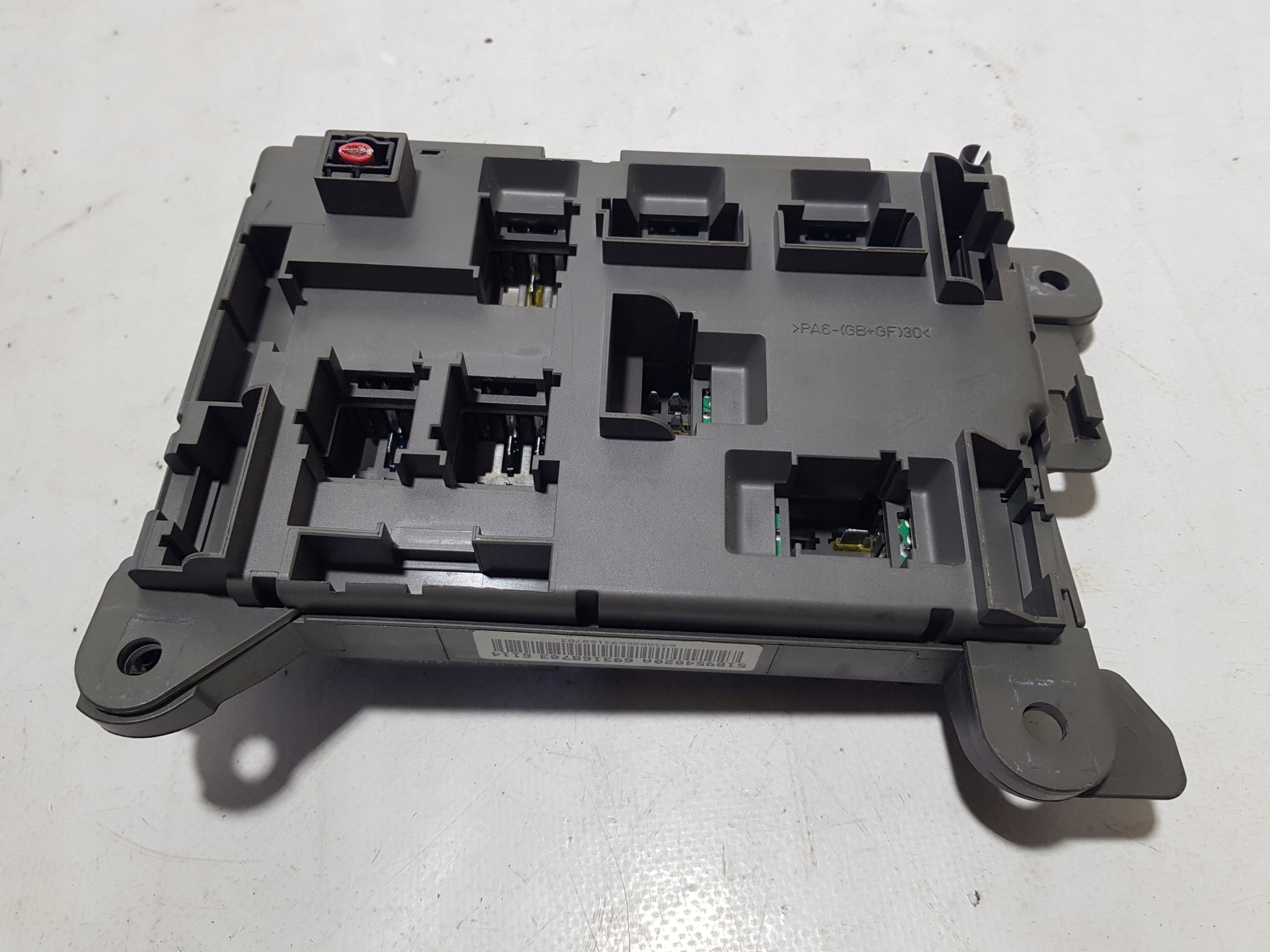 Kasten der Sicherungen BMW X5 E70 X6 E71