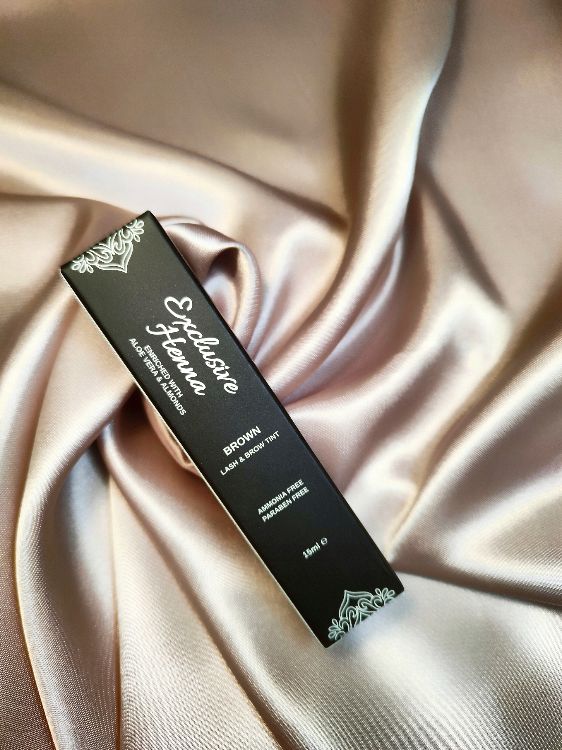 Farbka henna Hybrydowa do brwi Exclusive Henna Brown