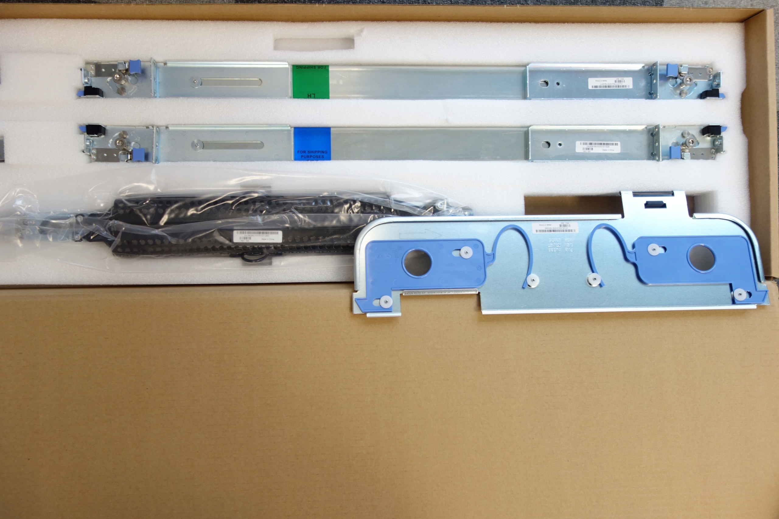 Dell Un441 PowerEdge 1950 SC1435 R300 Versa Rapid