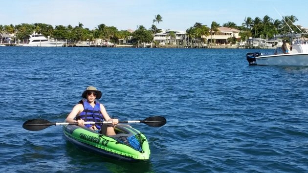 KAJAK DMUCHANY DWUOSOBOWY POMPOWANY SKŁADANY ZESTAW WIOSŁA POMPKA INTEX Szerokość 76 cm