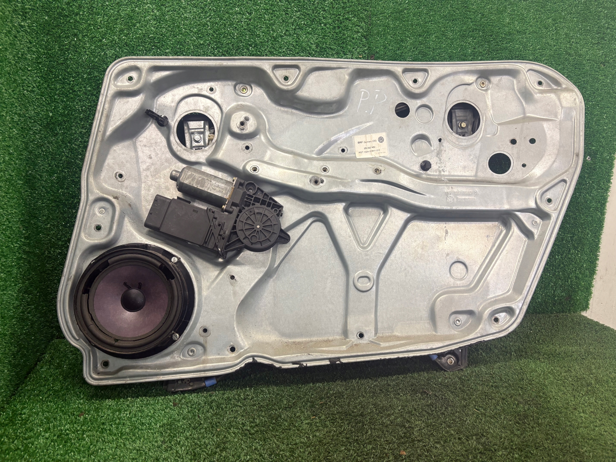 ELE mechanism windows right front VOLKSWAGEN PASSAT B5 3B2837462