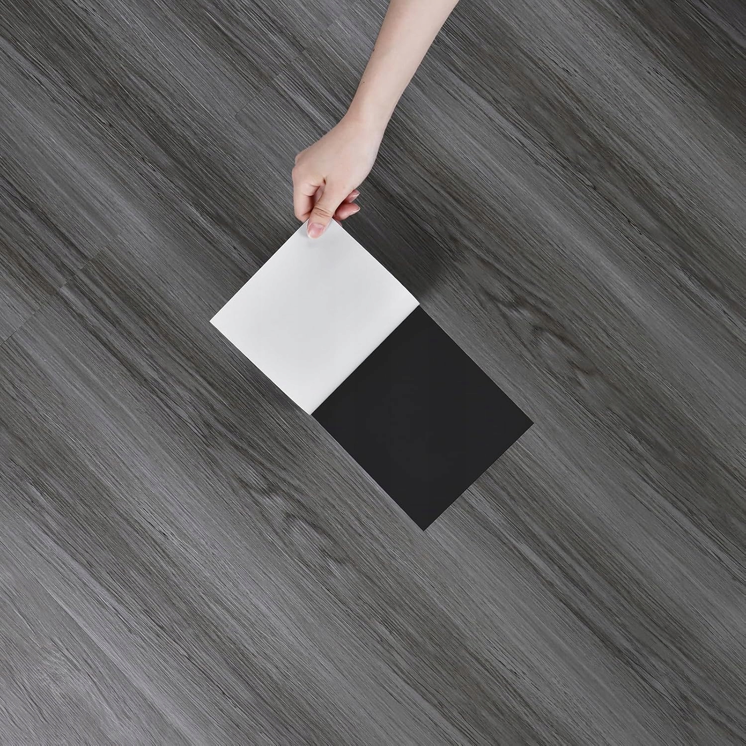 Podlahové dlaždice z Pvc Yullpaper samolepiace, drevené, sada 24, sivé