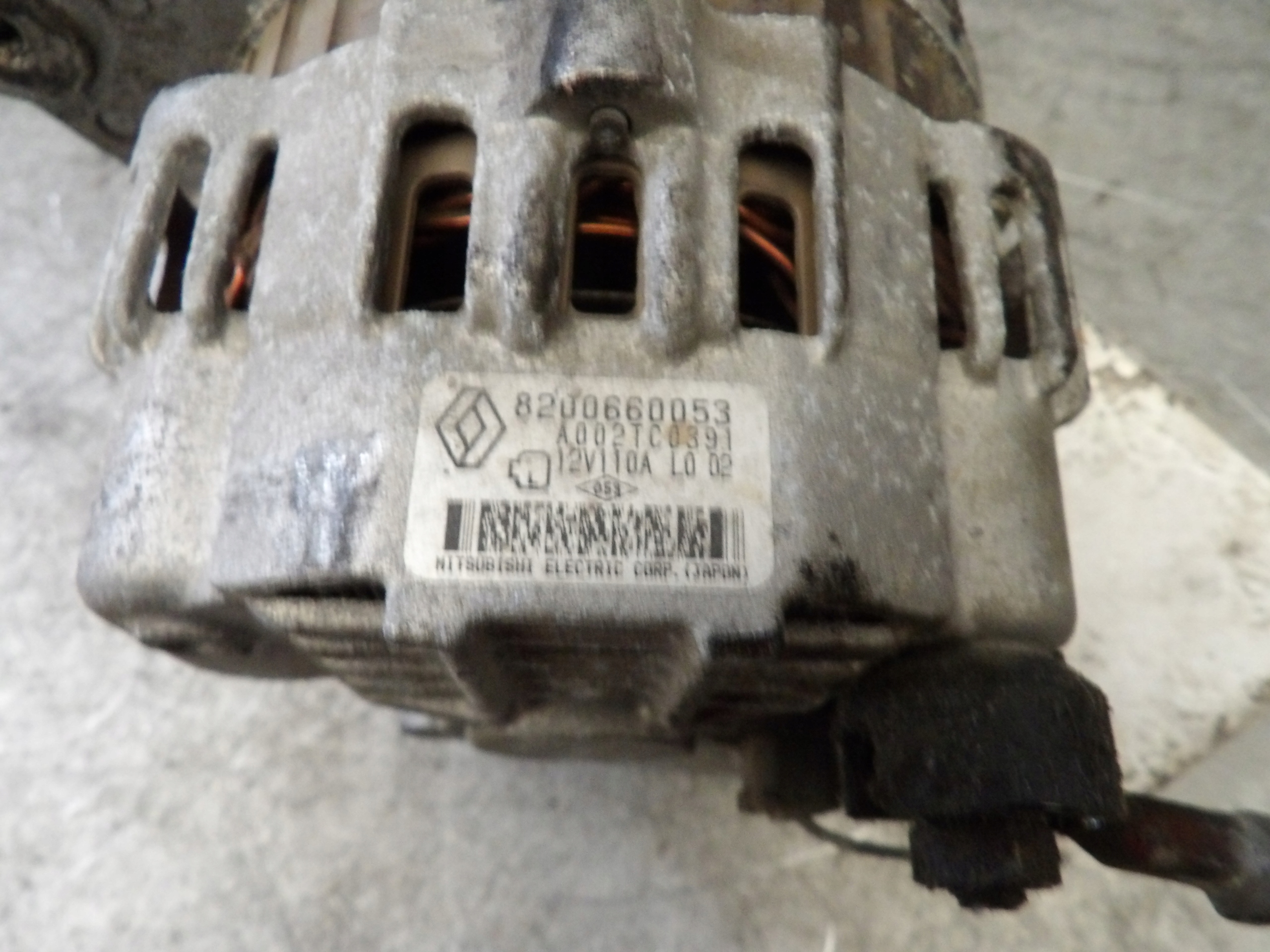 Dacia Logan lichtmaschine 8200660053 A002TC0391