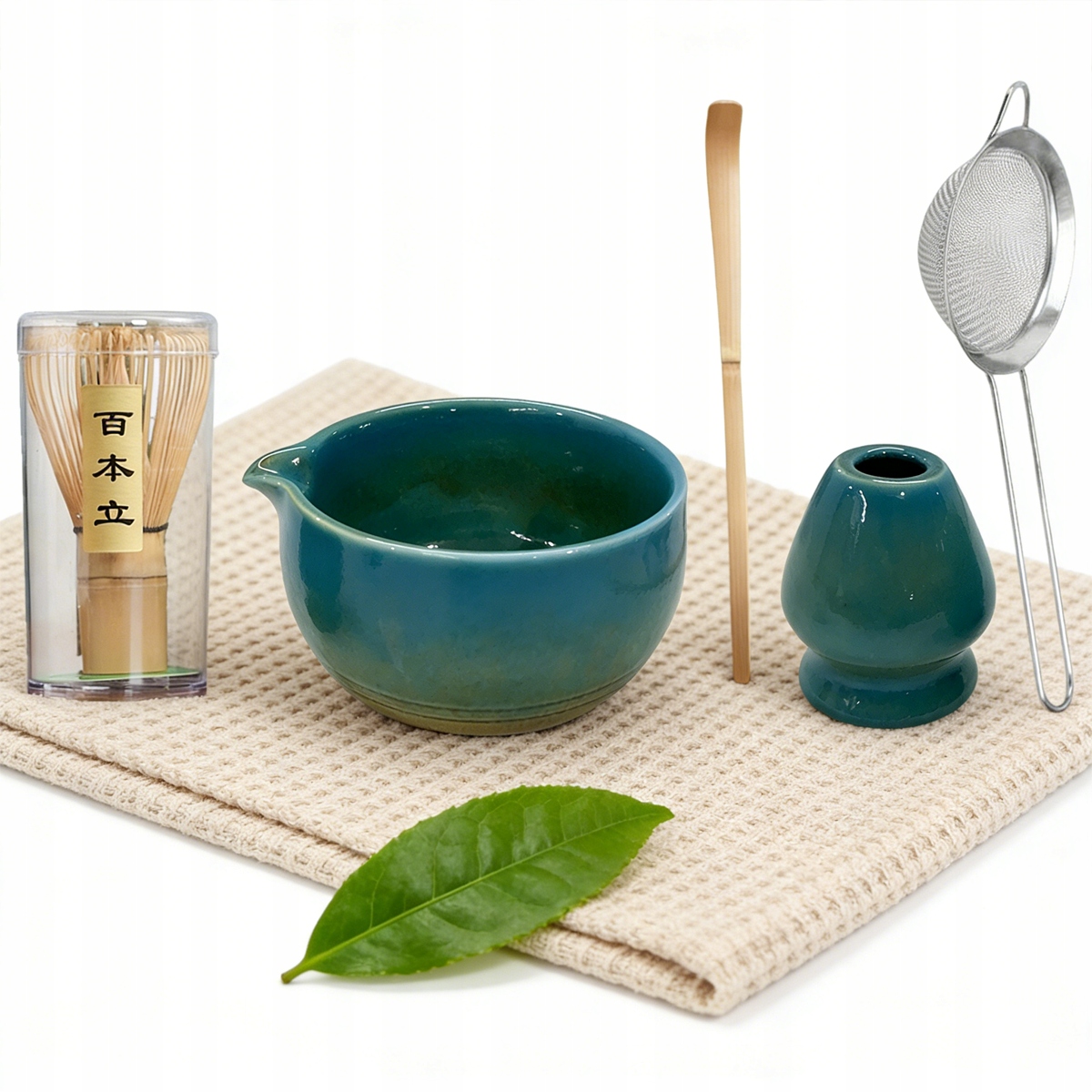 Sada na matchu pro začátečníky: Miska s výlevkou, stojan na metličku