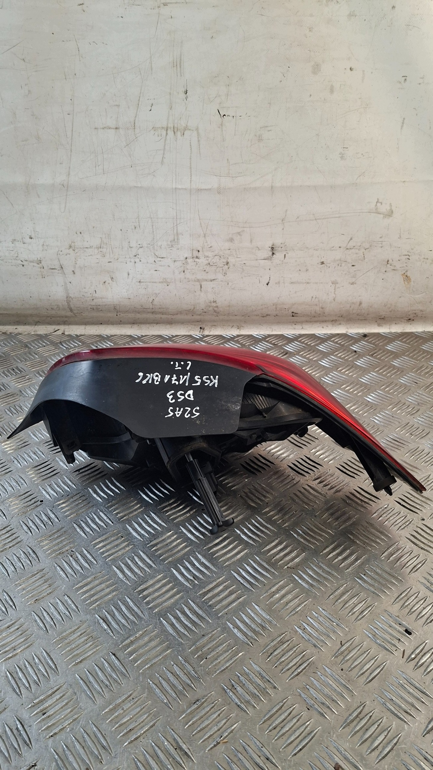 light left rear part CITROEN DS3