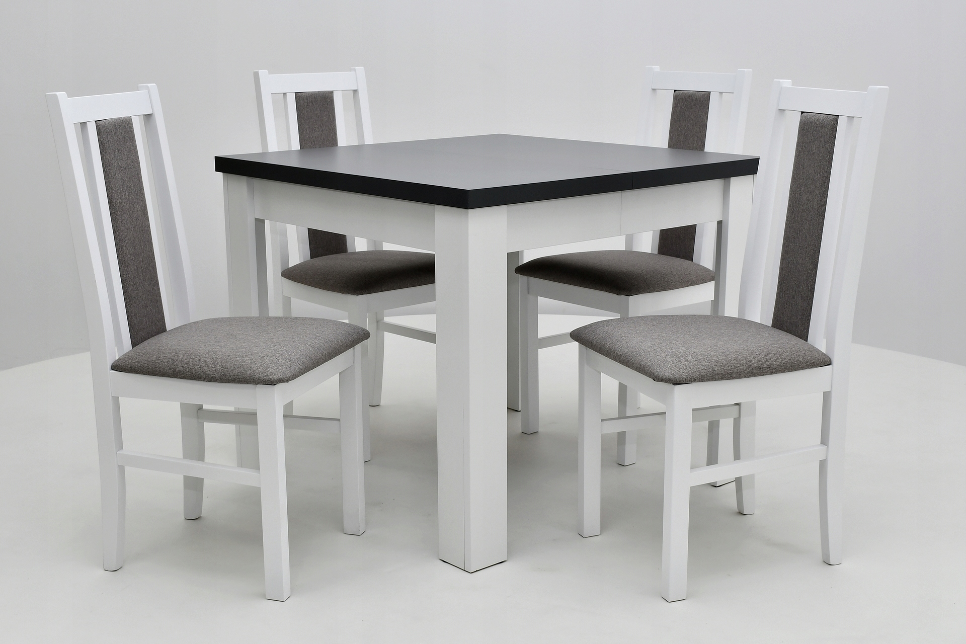 Stół 90/90 do 170 + 4 krzesła Marka Sandow