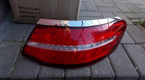 MERCEDES GLC COUPE X253 LAMPA TYŁ PRAWA A2539063602