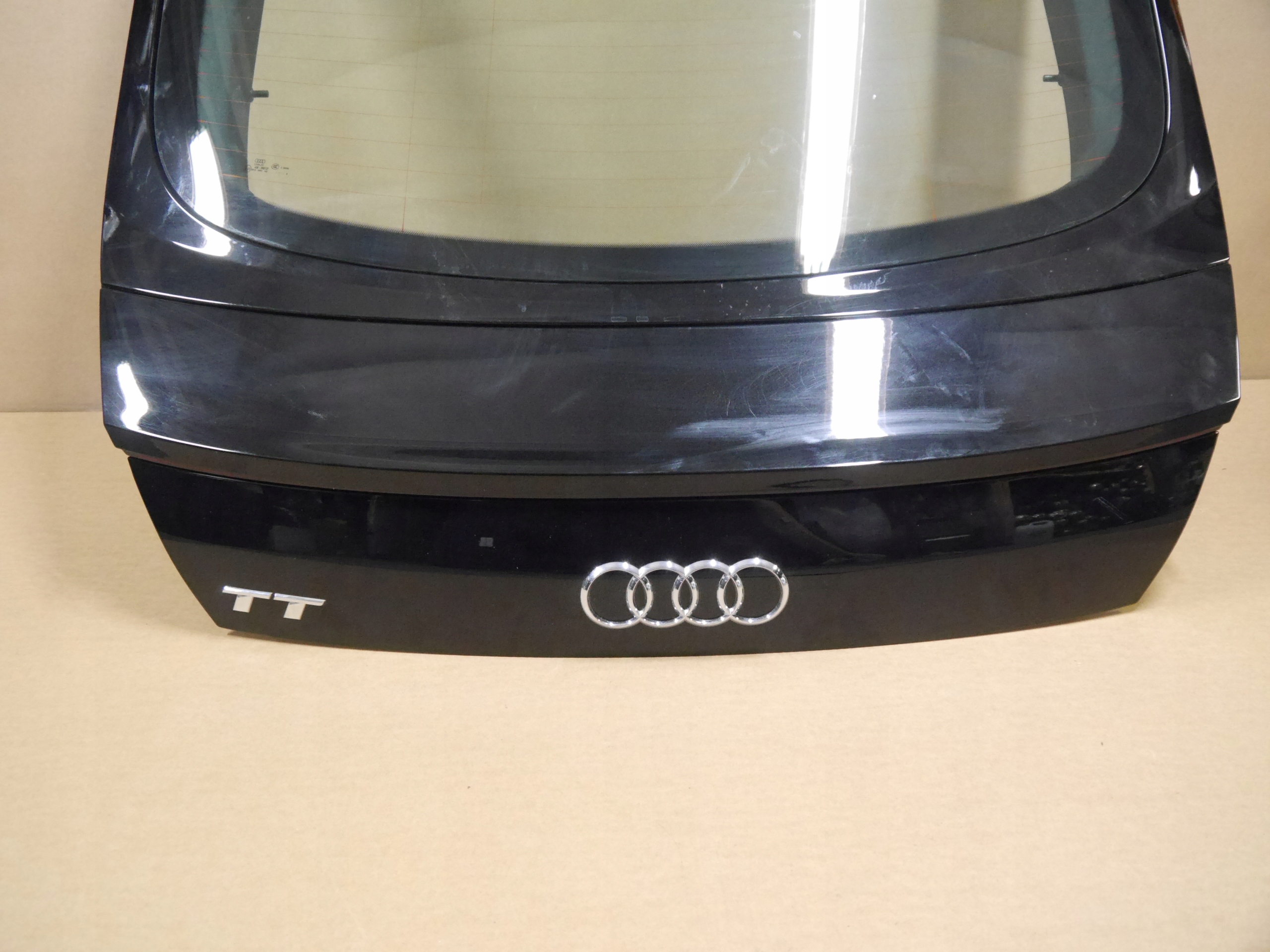 AUDI TT 8S KLAPA TYŁ BAGAŻNIKA LY9T Numer katalogowy części 8S