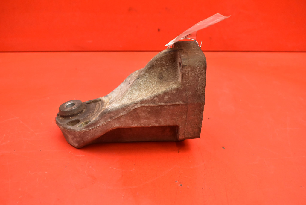 holder engine mount left A6422232304 MERCEDES S-KLASA W221 3.0 CDI 235KM