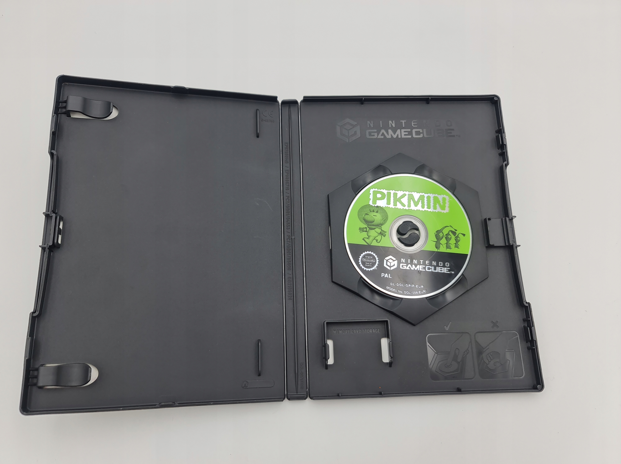 NINTENDO GAMECUBE PIKMIN EAN (GTIN) 0045496390952
