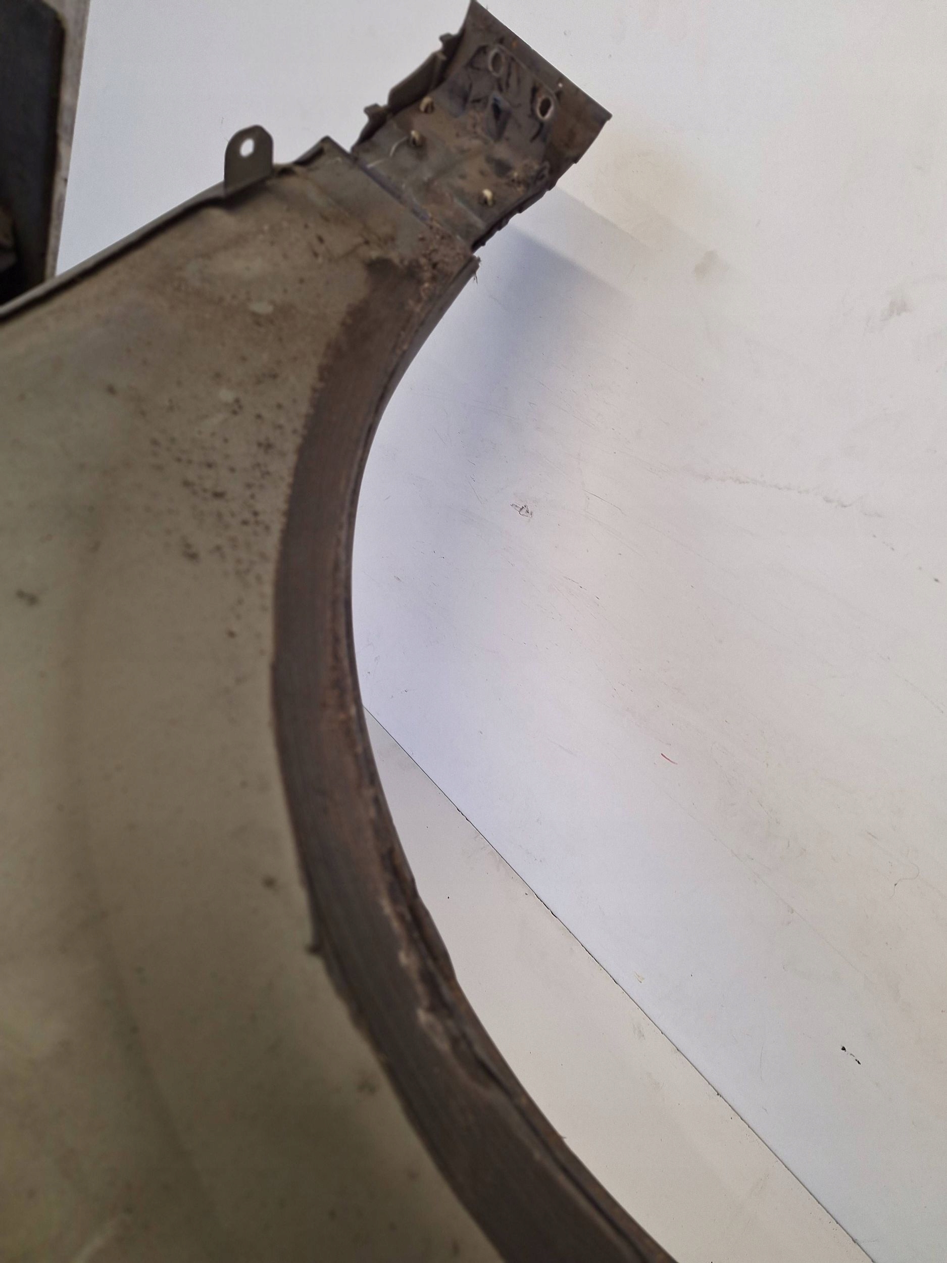 AUDI Q7 4L 05-15 fender right