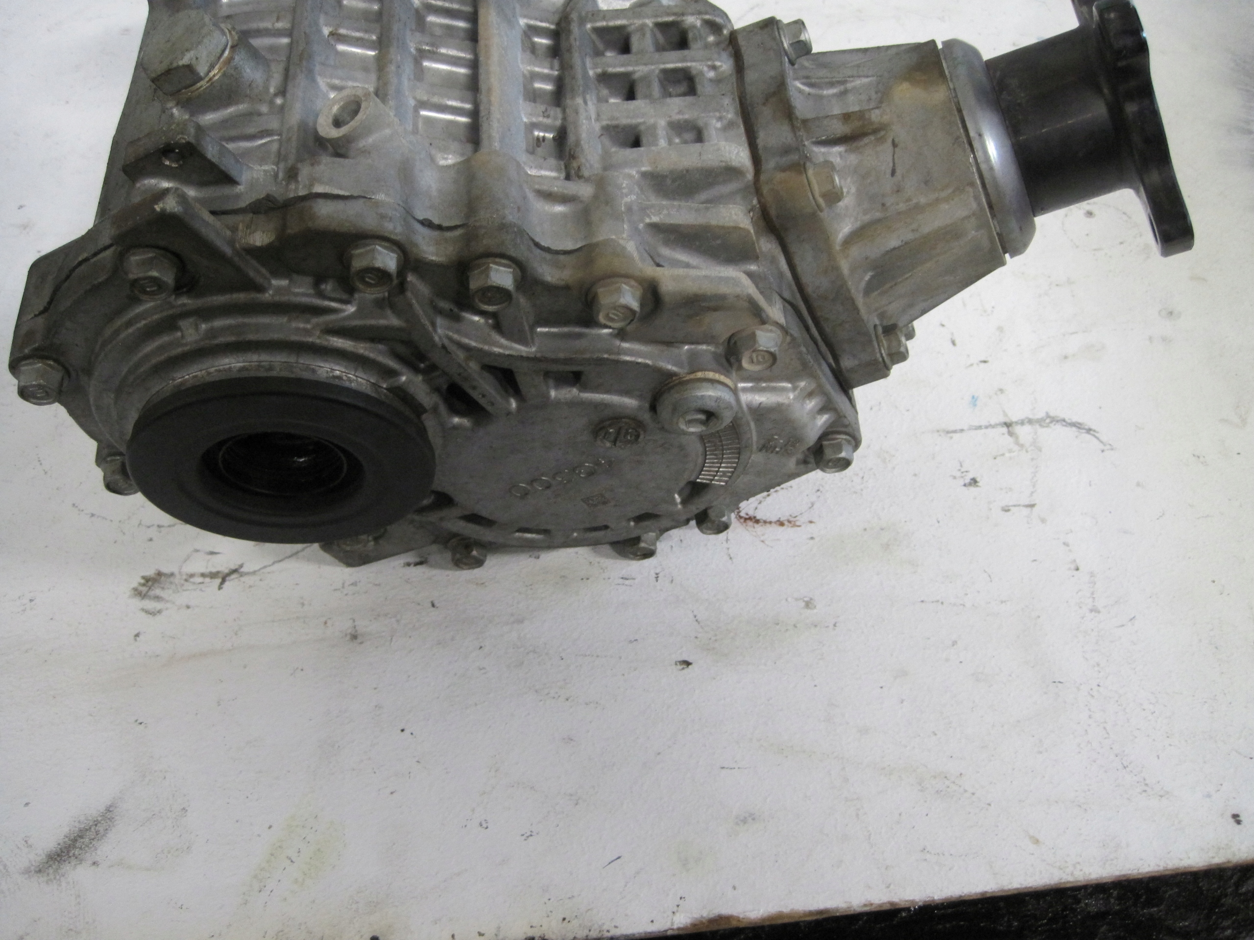 differential front KIA SORENTO 1.6 HYBRID C30-W2009 REDUKTOR gearboxes