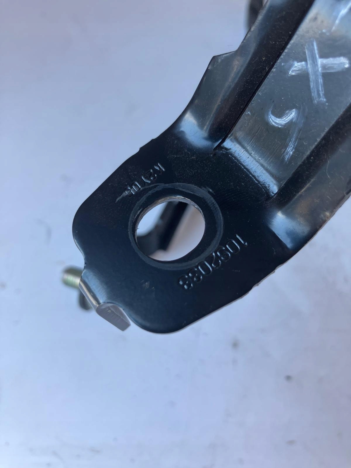SUWAK REGULACJA supports right left MAZDA CX5 1092033