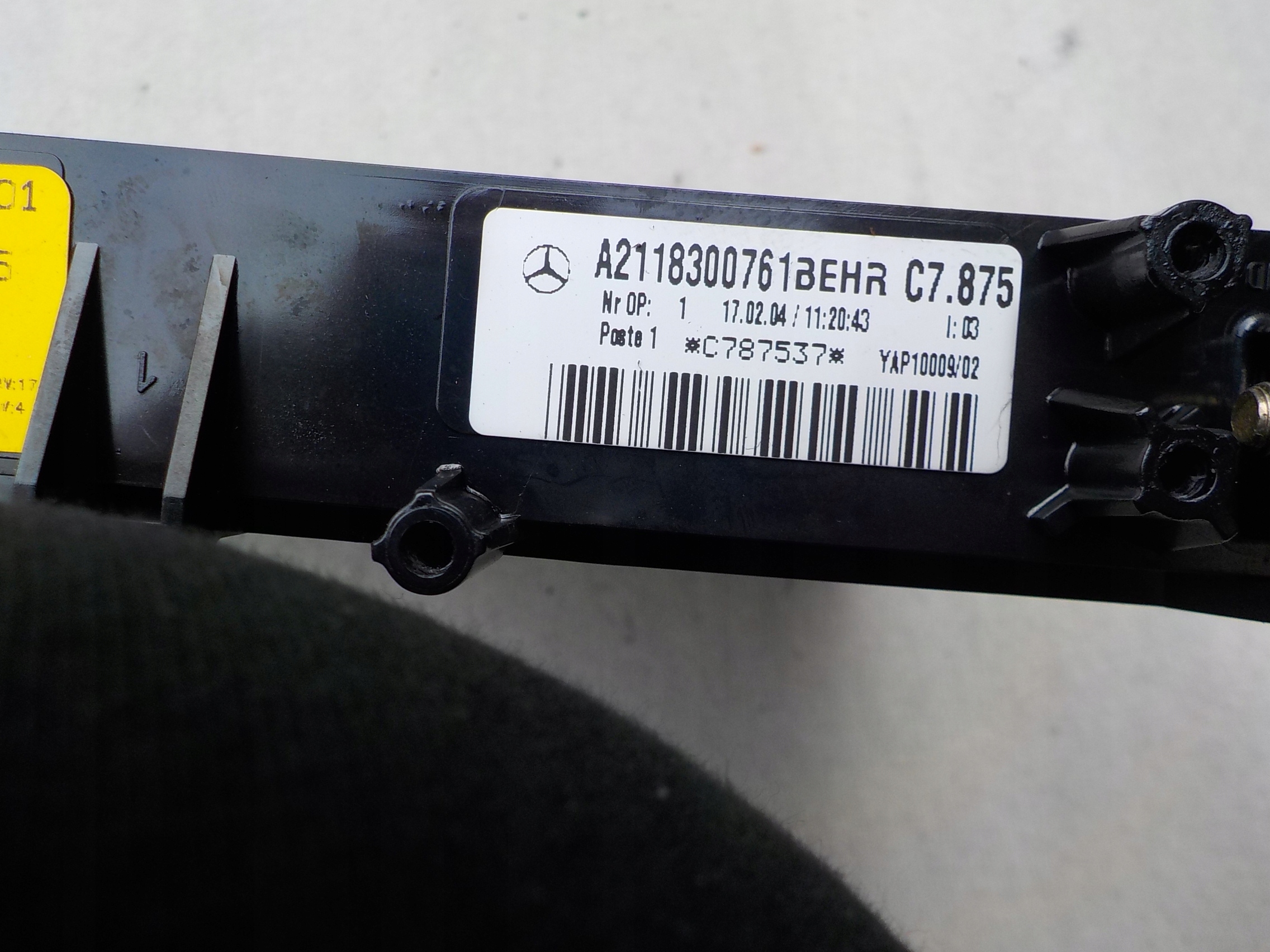grzalka Bloc de chauffage complet mercedes w211 A2118300761