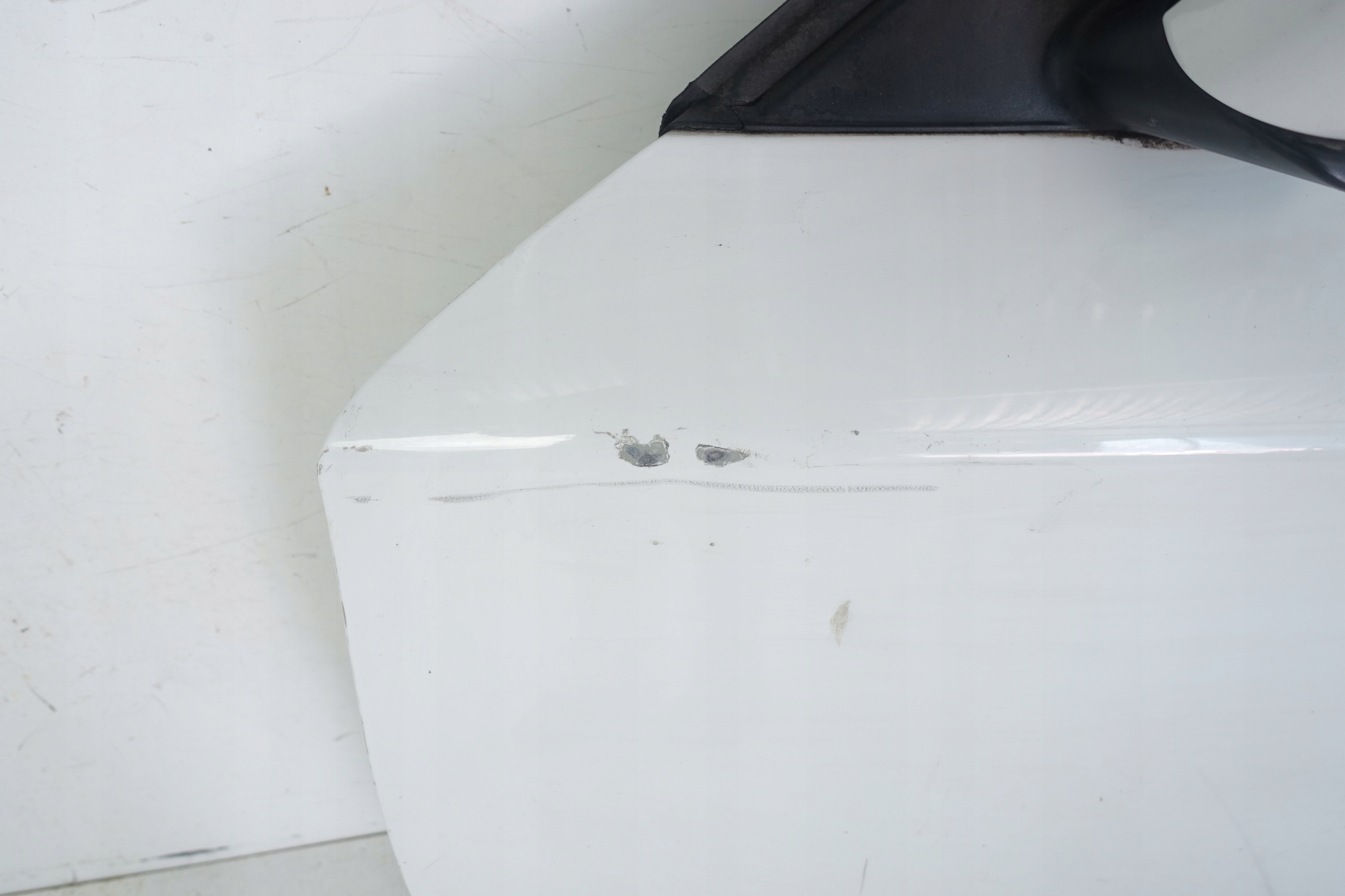 dveře levý předek levé přední BMW 1 E87 2004