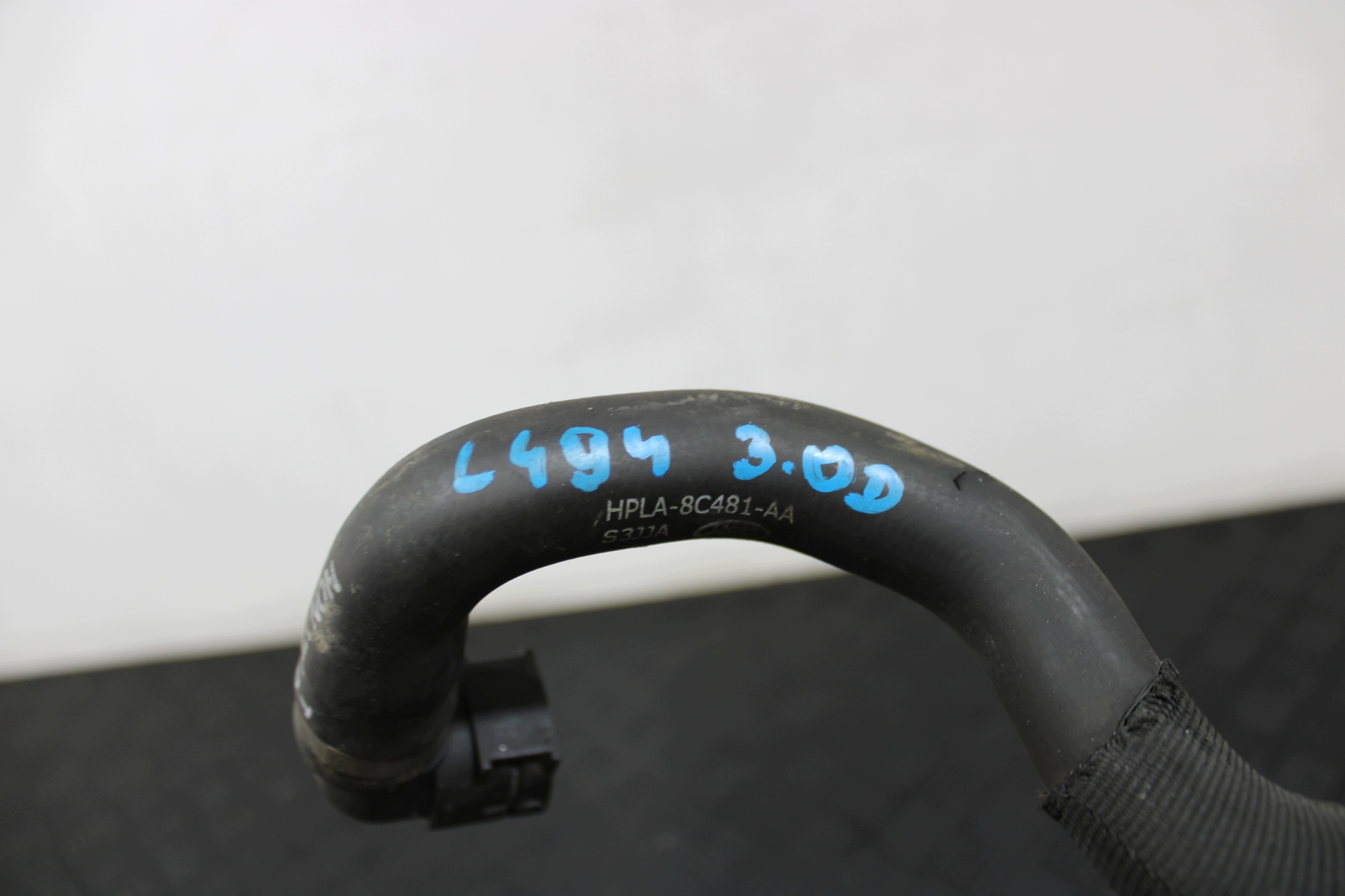 crijevo prijenos vode HPLA-8C481-AA LAND RANGE ROVER SPORT II 2 L494