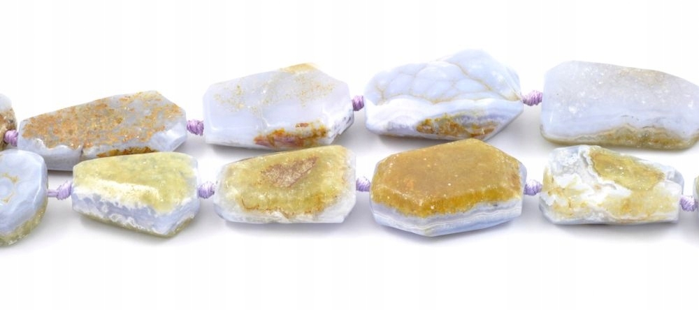 Achát blue lace cca 28x25 mm Šňůrka