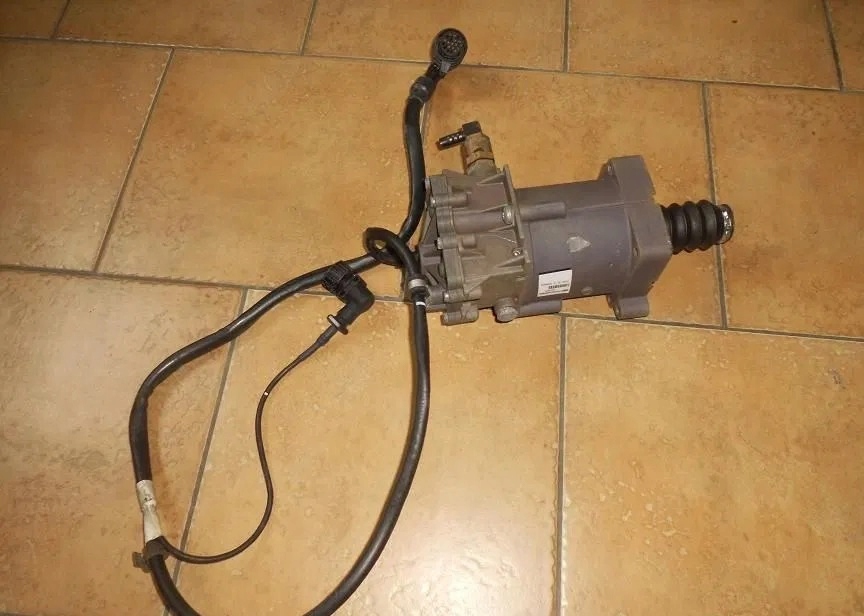 ПРИВОД СЦЕПЛЕНИЯ DAF 105 XF CF