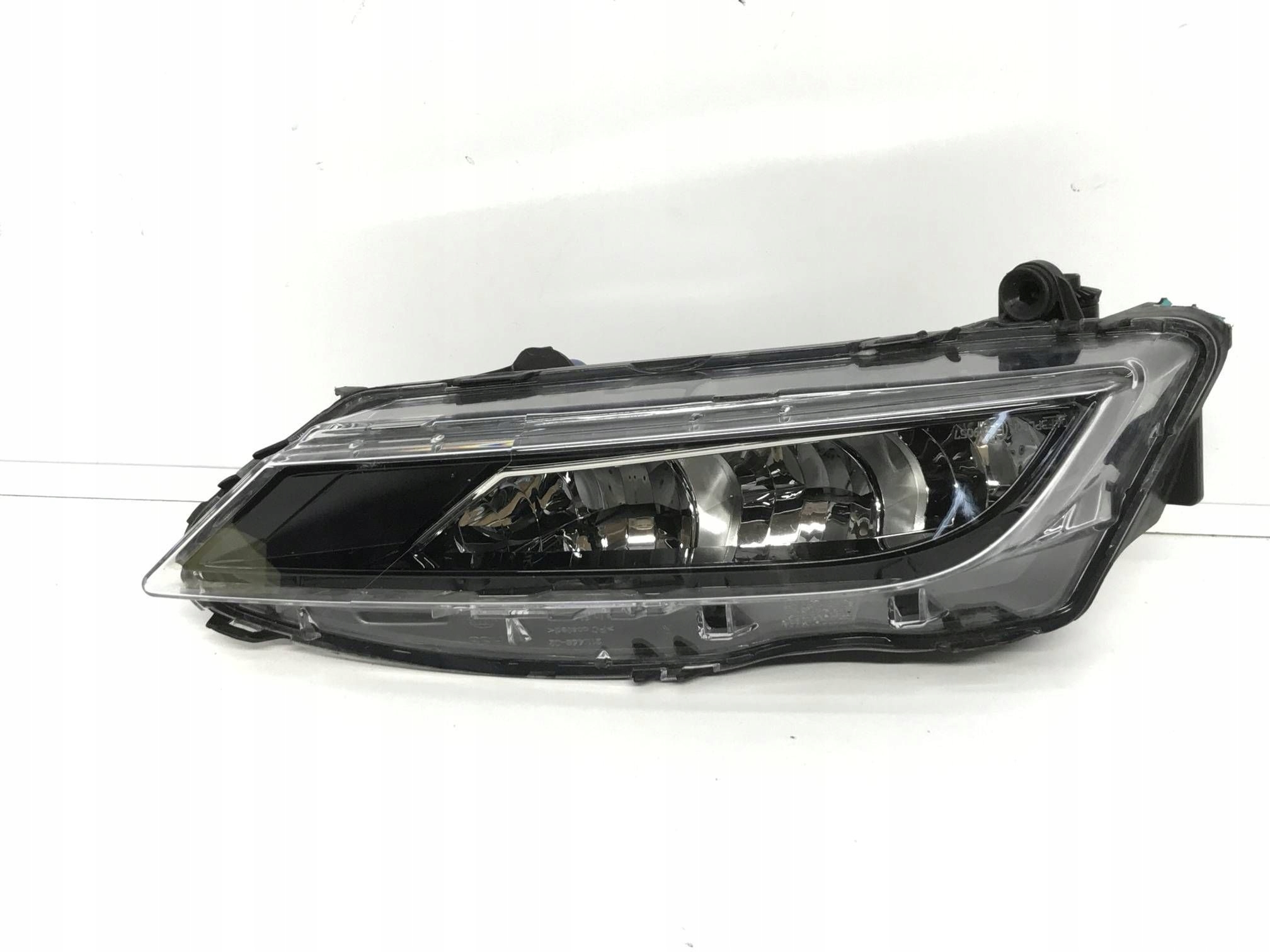 ГАЛОГЕН led правый seat 5F0941702D