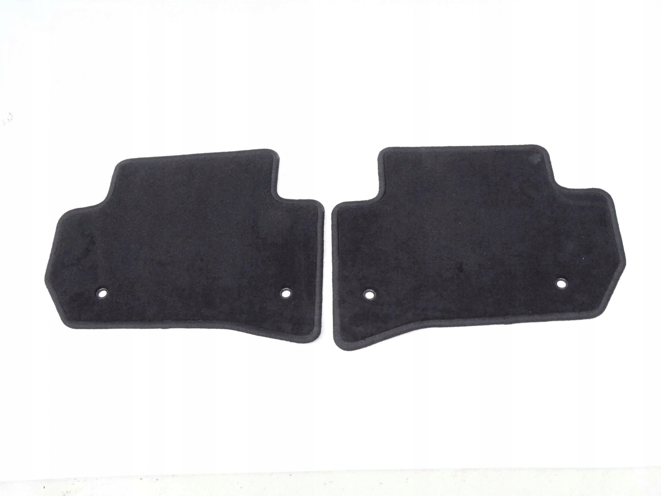 ORYGINALNE dywaniki welur RANGE ROVER VELAR RHD Color black