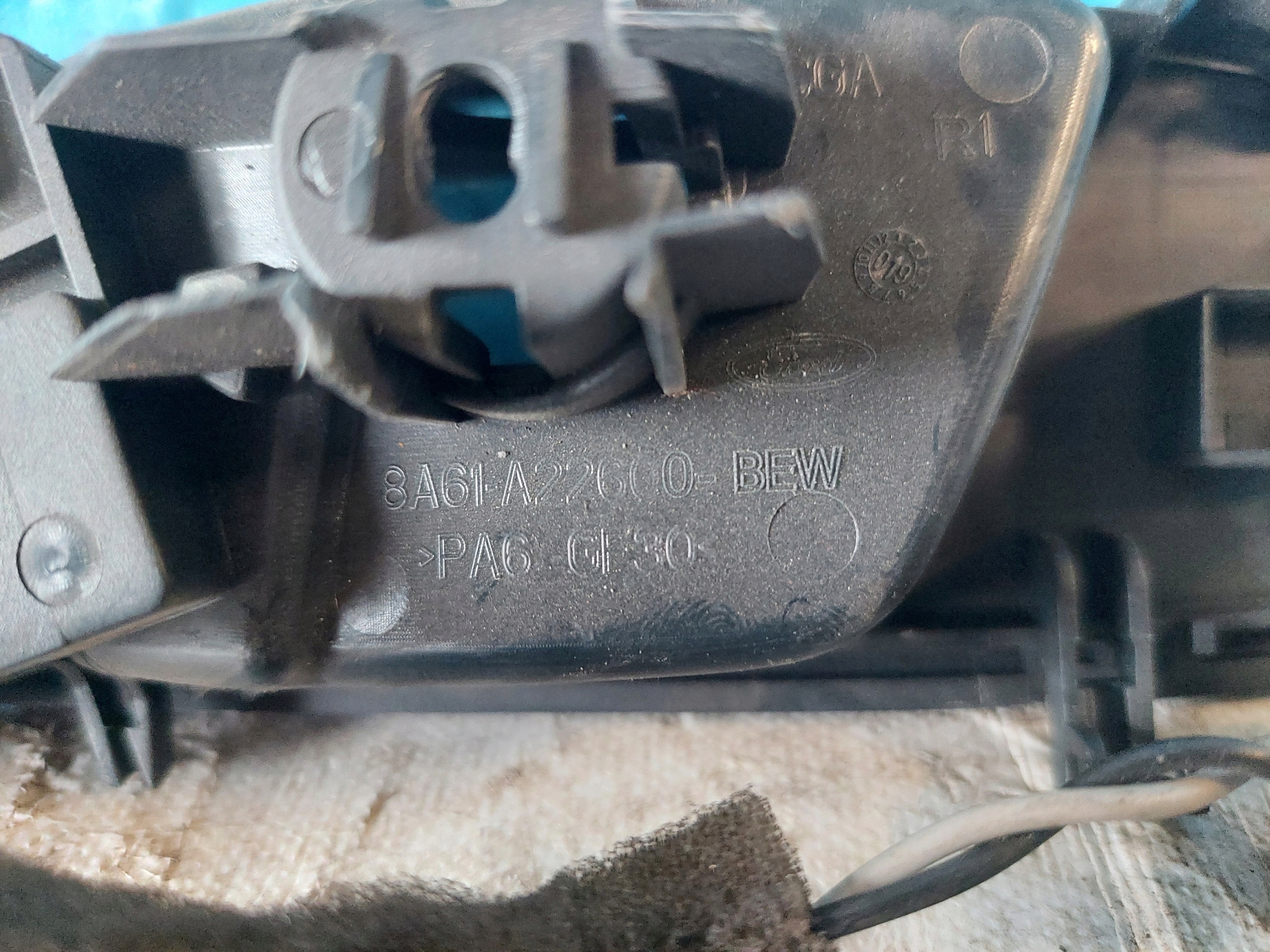 handle inner right front FIESTA MK 7