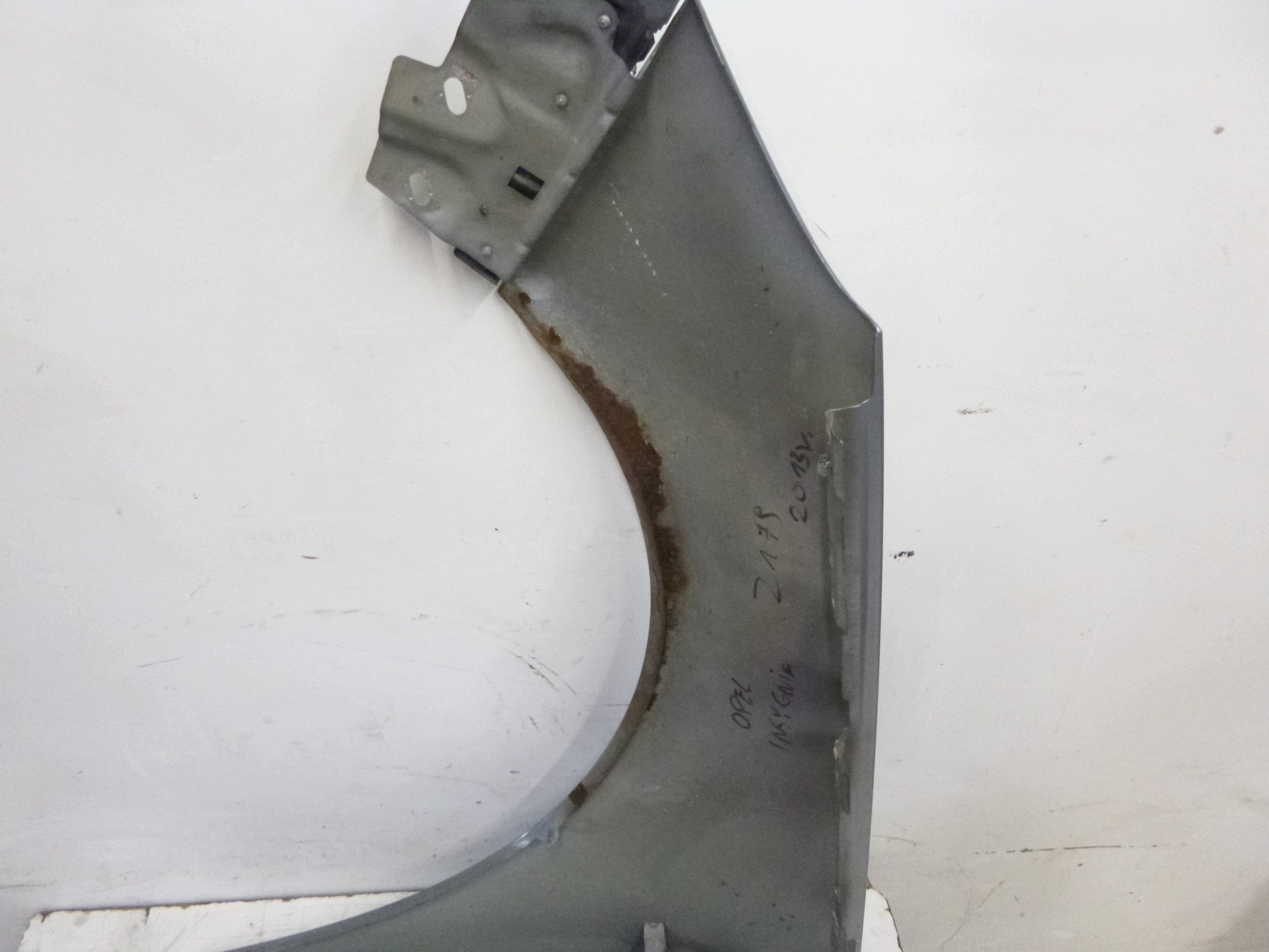 aile droite Opel Insignia A Kombi code Z179 Srebrna 2008 – 2017