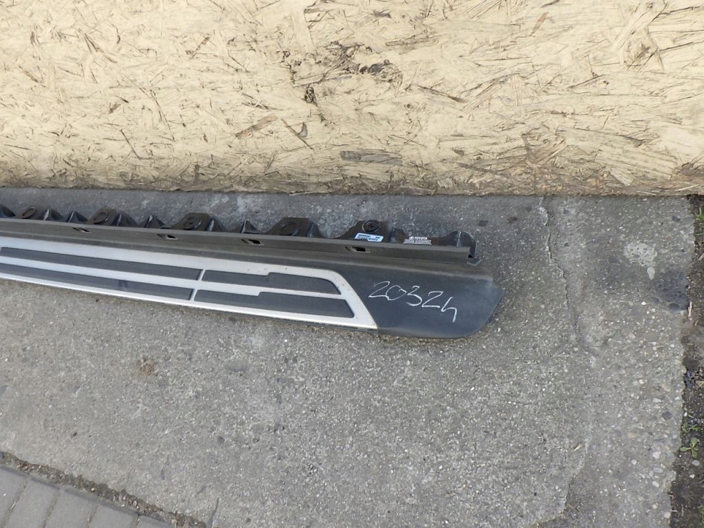 TOYOTA HIGHLANDER IV XU70 2019- cap stopien threshold left right
