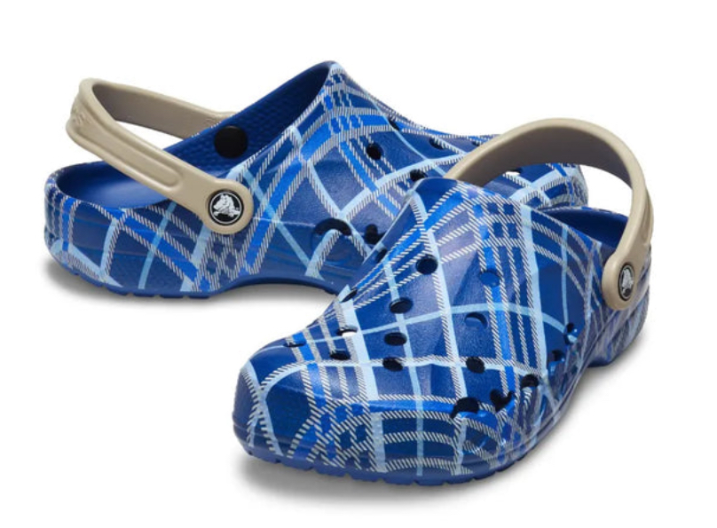 Crocs Baya Holiday Clog 210752-4GX M9 W11 42,5