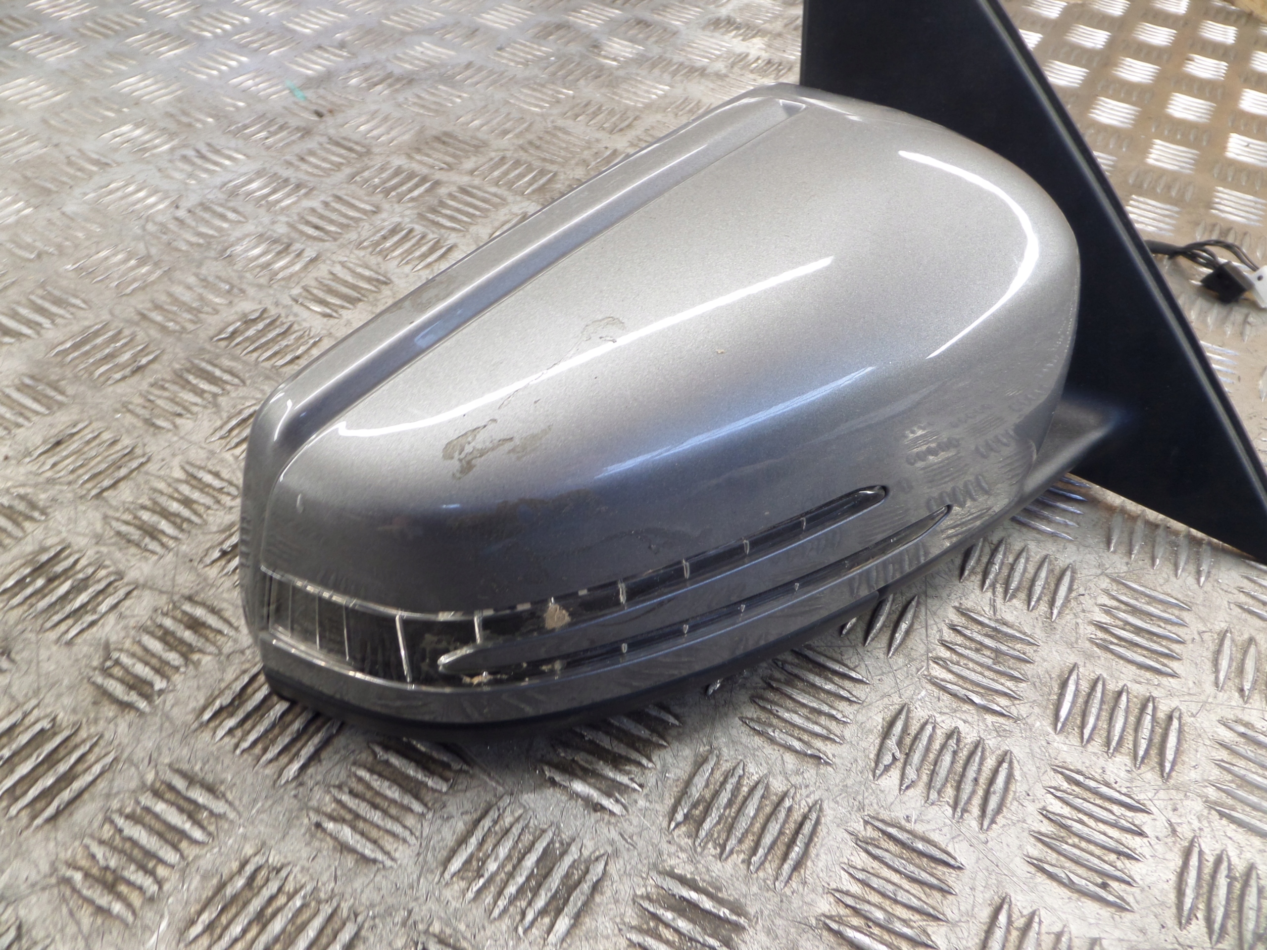 MERCEDES W204 LIFT mirror right