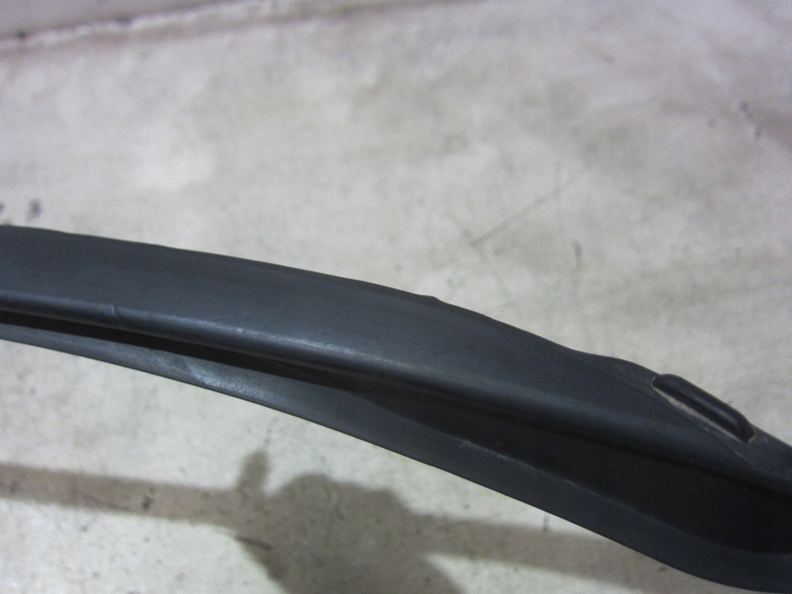 BMW X1 F48 moulding dust WODE windows left 51317350609 7350609 black