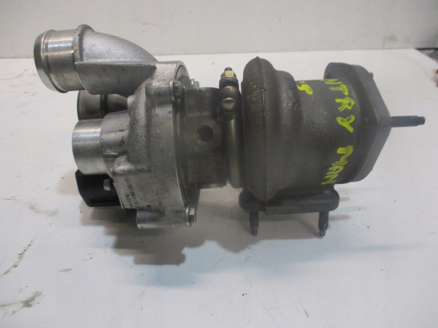 turbo MINI COUNTRYMAN 1,6iT 7595678