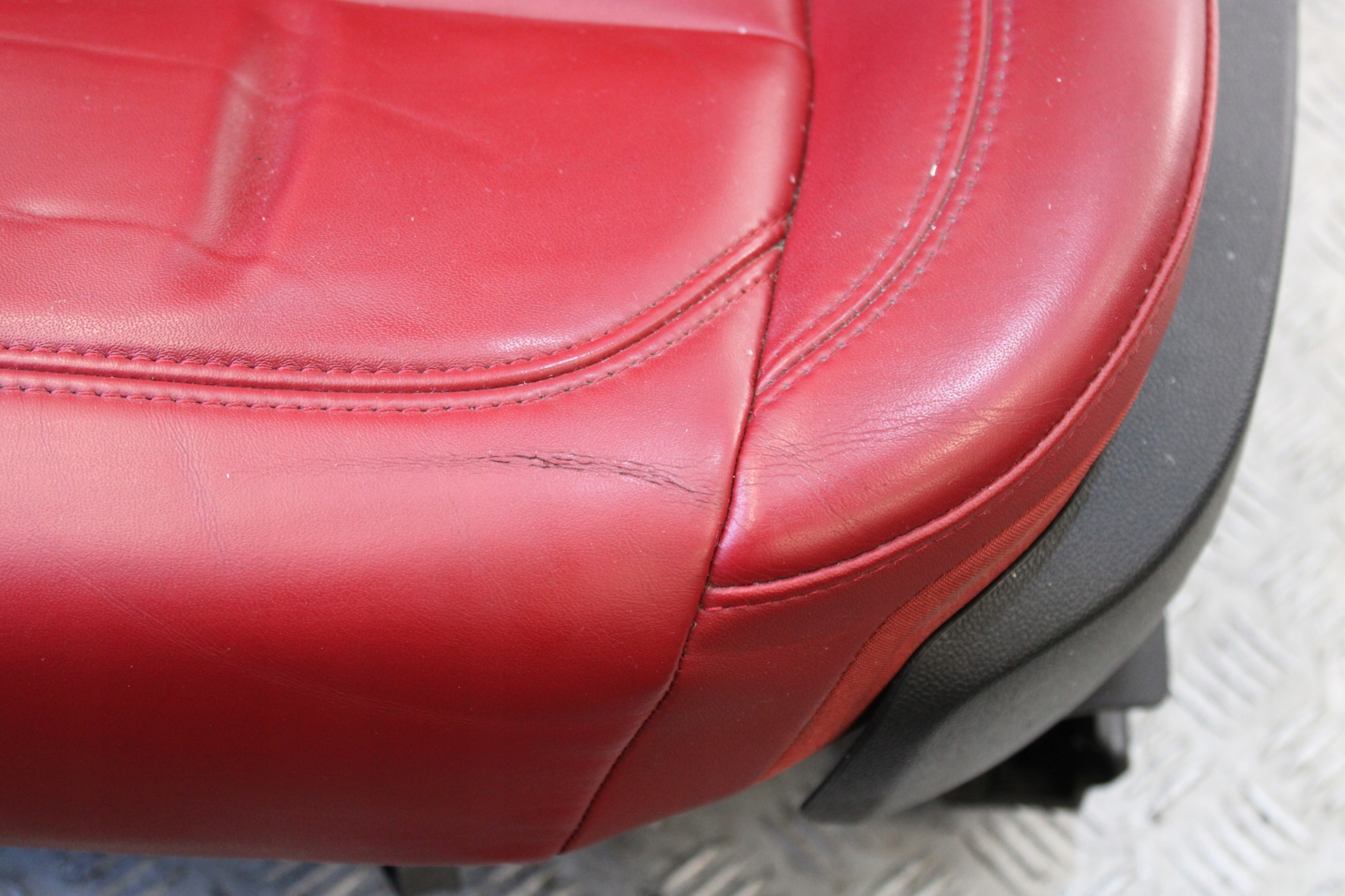 seats leather SKORY inner upholstery red ALFA ROMEO STELVIO