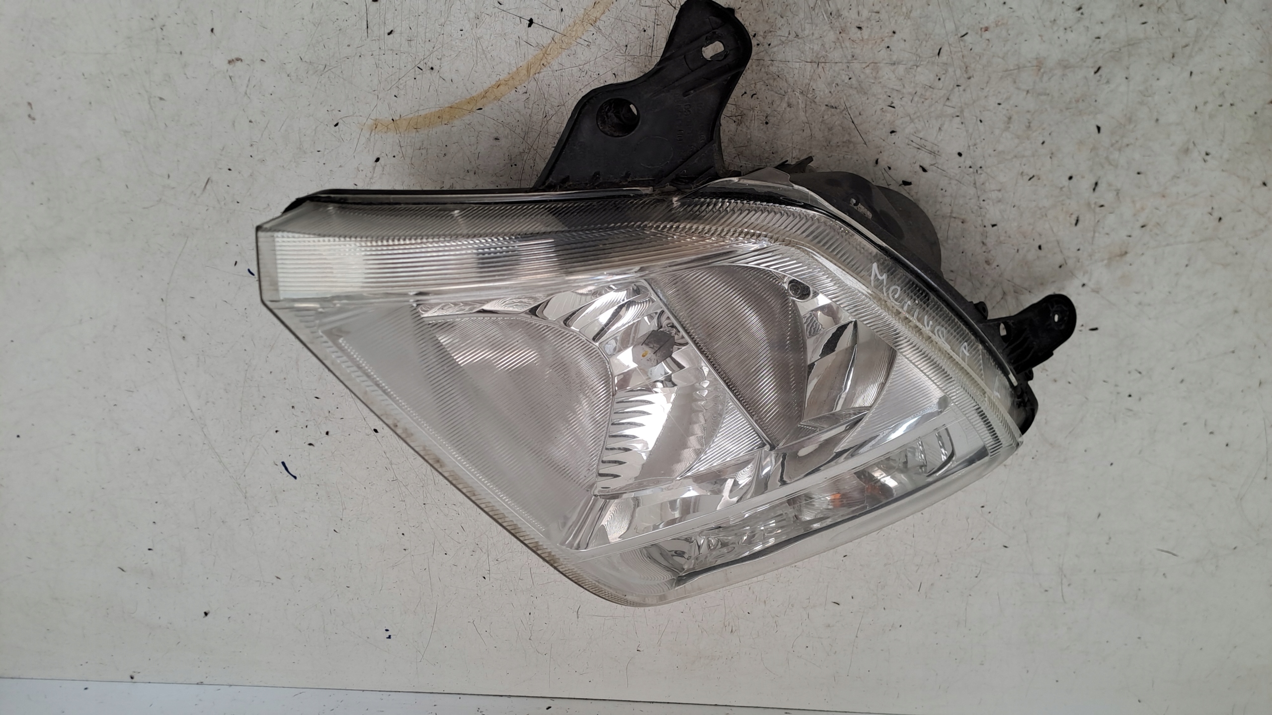 light left front Valeo europa 93321052 Opel Meriva A
