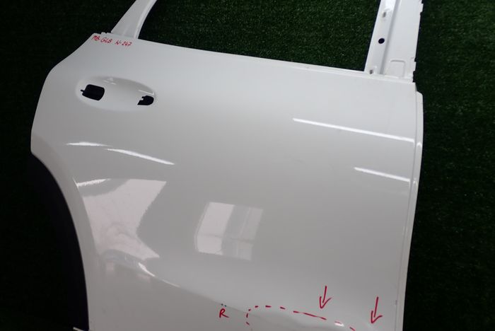 MERCEDES W247 247 GLA Tür rechts hinten heck