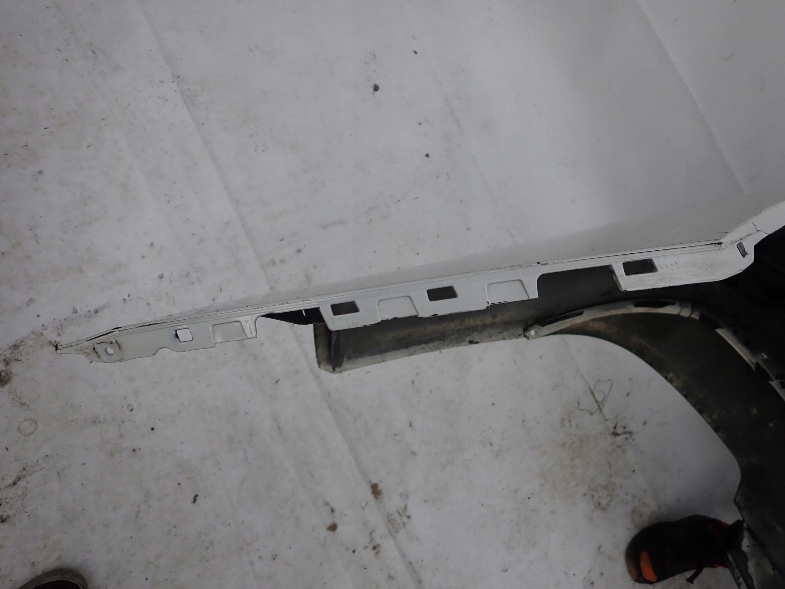 OPEL INSIGNIA B sedan HB 17-20 bumper rear part 4XPDC