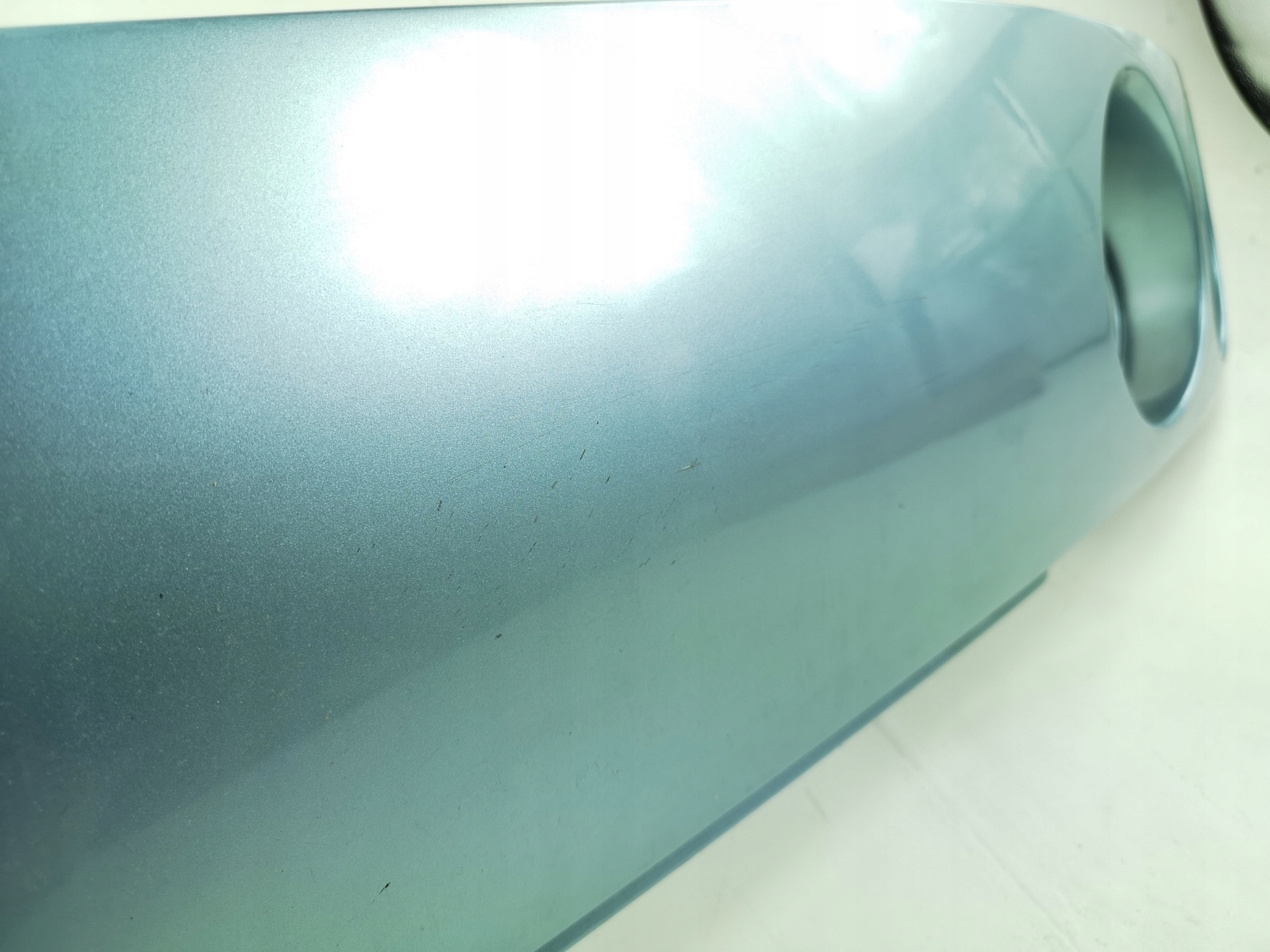 LISTWA TYLNA ŚWIATEŁ TYŁ FERRARI 360 1999-2005 Typ samochodu Samochody osobowe