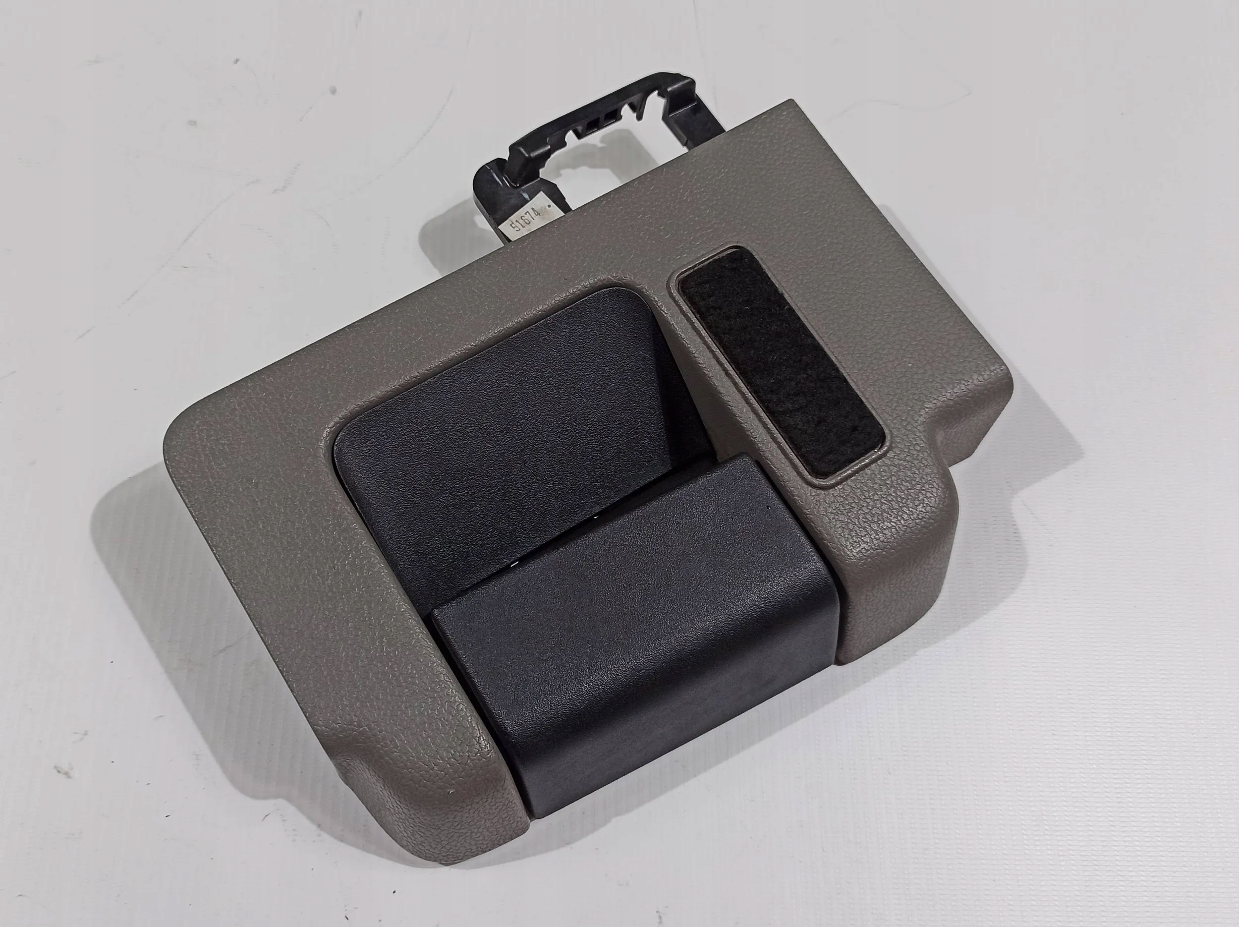 handle inner right rear part 1,5 cab Ford F150 2015