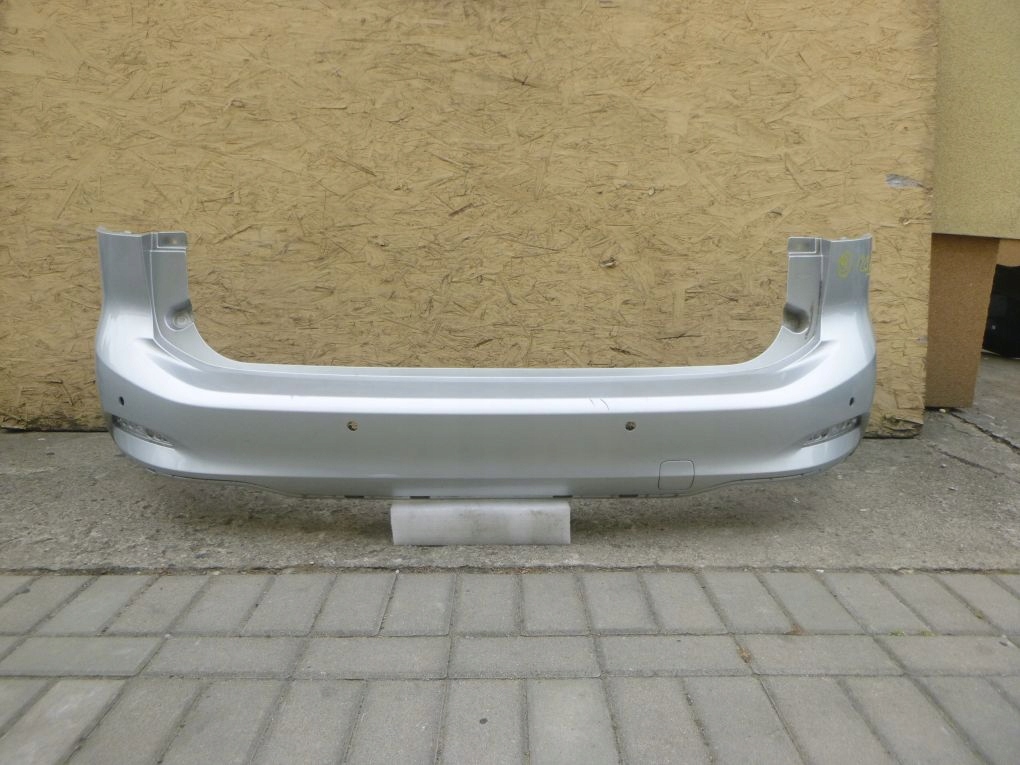 FORD FOCUS MK4 KOMBI 18- bumper rear