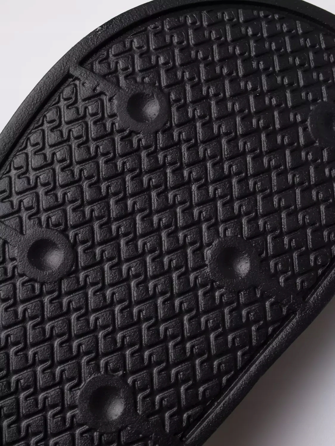 KLAPKI BASENOWE DAMSKIE 4F SPORTOWE WYGODNE I LEKKIE BUTY NA LATO SS23F068 Rozmiar 39