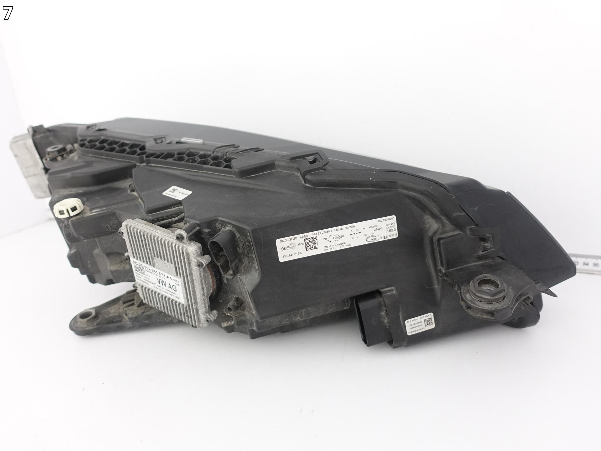 SKODA SUPERB 3V1 LIFT 19-24 FULL LED HIGH light left front EUROPA