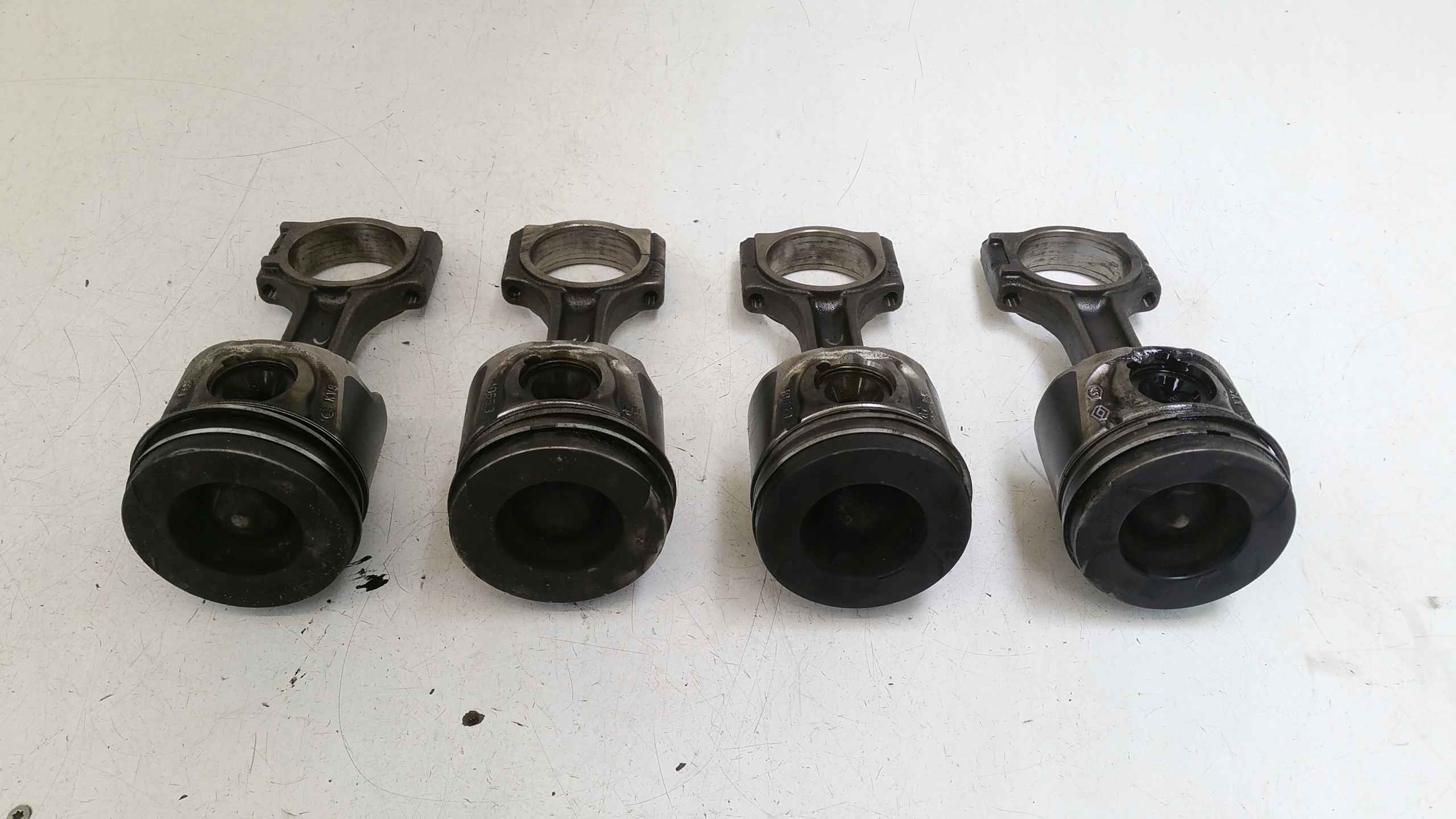 Piston Bielle M9RK812 Renault Trafic