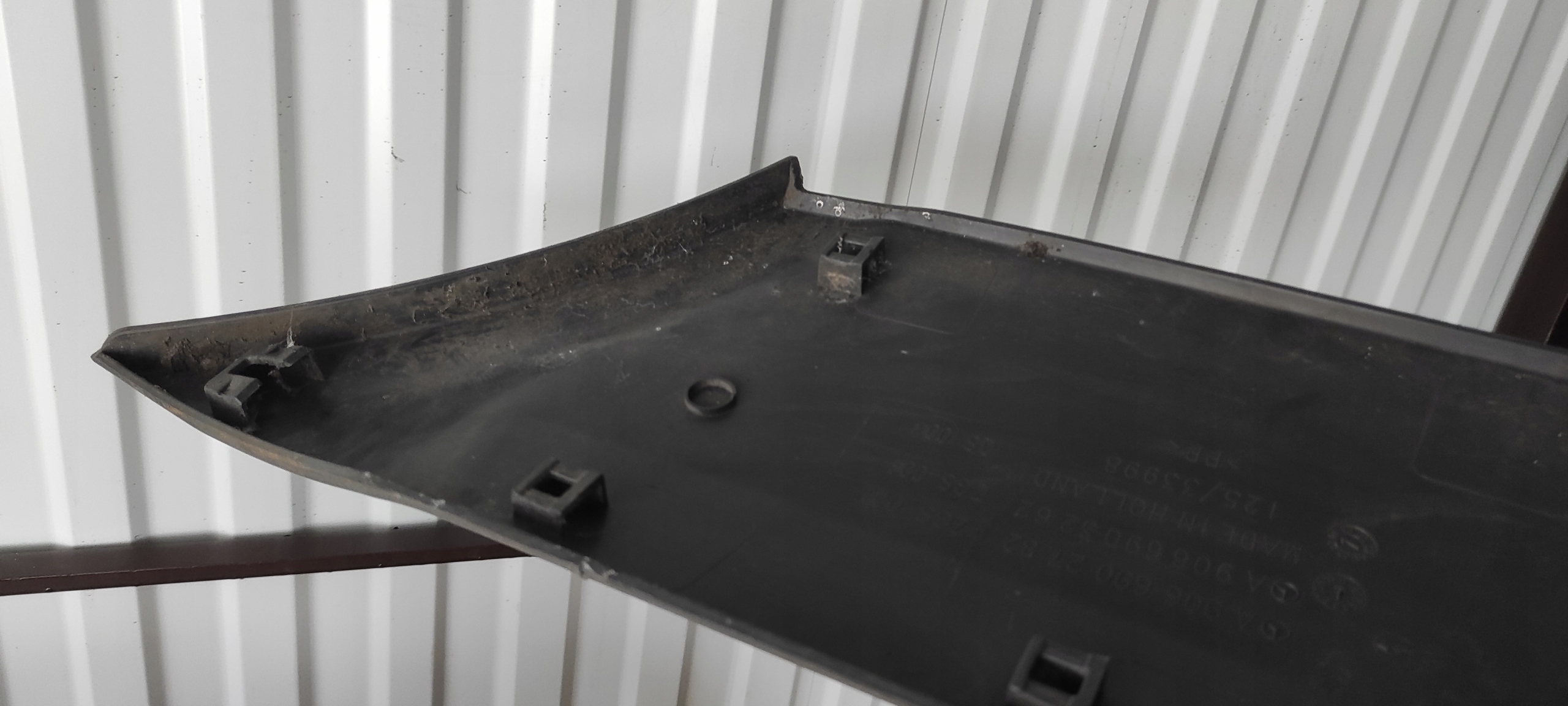 moulding side left MERCEDES SPRINTER W906 A9066902782