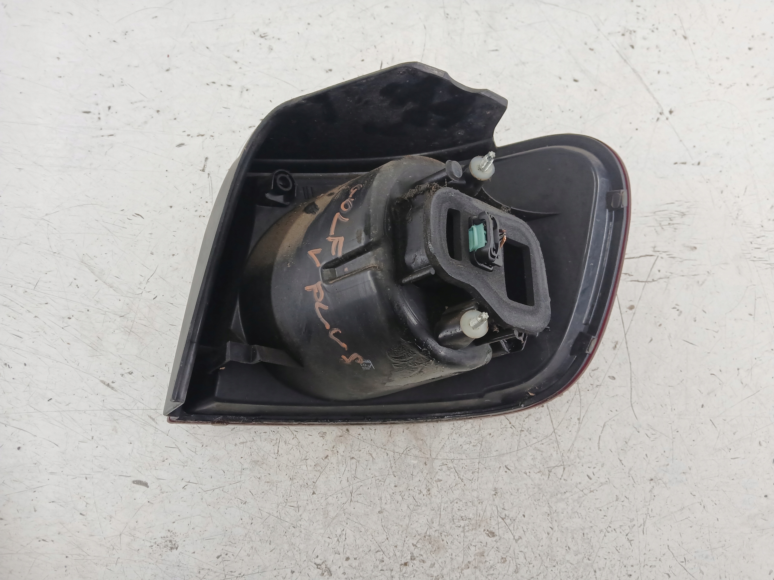 VW GOLF V plus light left rear part LED SPRAWNA TESTOWANA