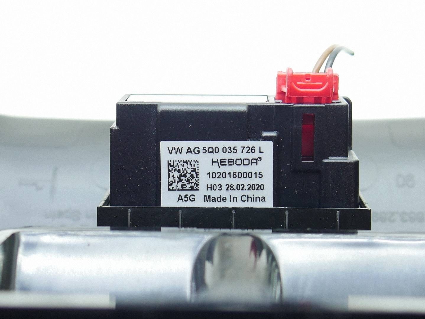 rács szellőző középalagút hátsó hátso SEAT LEON III 5F 5F0863289A