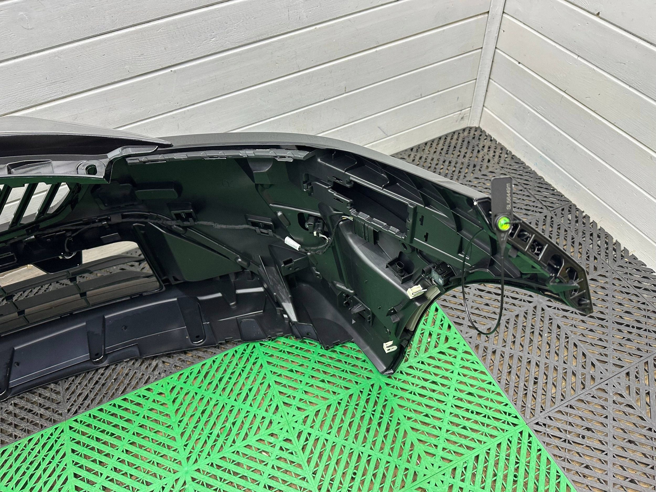 front bumper front BMW 1 F70 M PAKIET complete USA