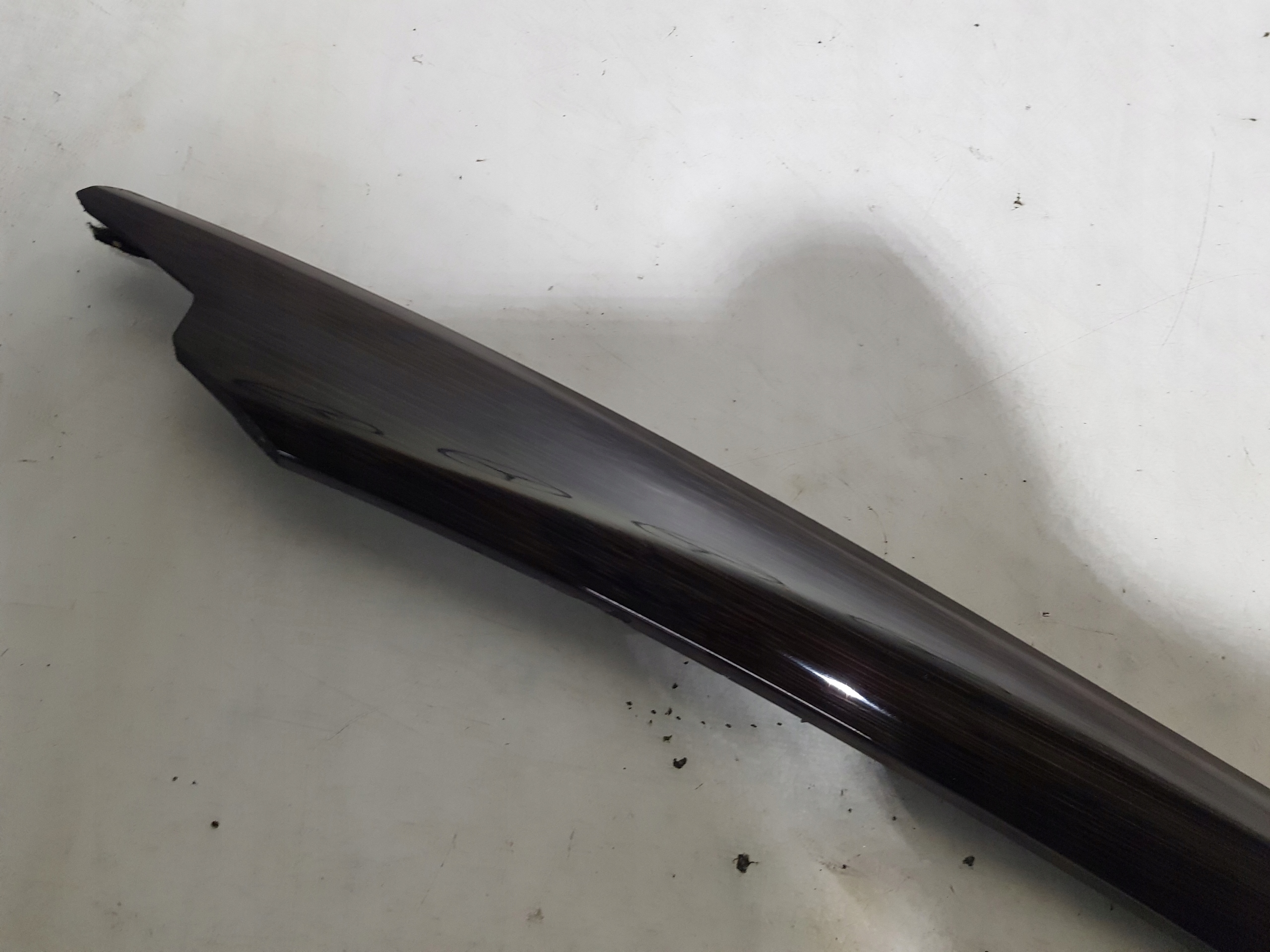 BMW X6 E71 DEKOR moulding TUNELU PODLOKIETNIKA