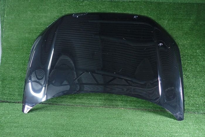 VW TIGUAN III 24- Capot