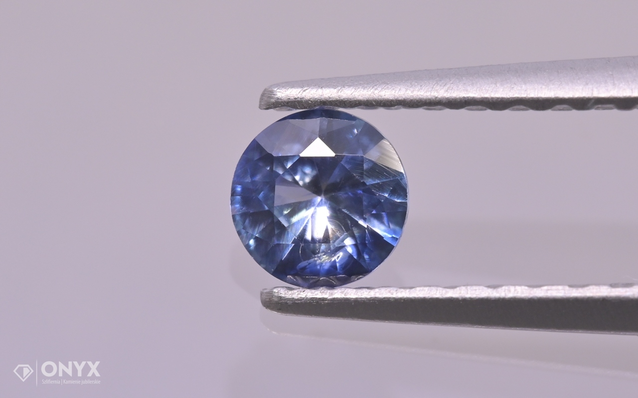 Fazetovaný safír kulatý fi 3,5 mm